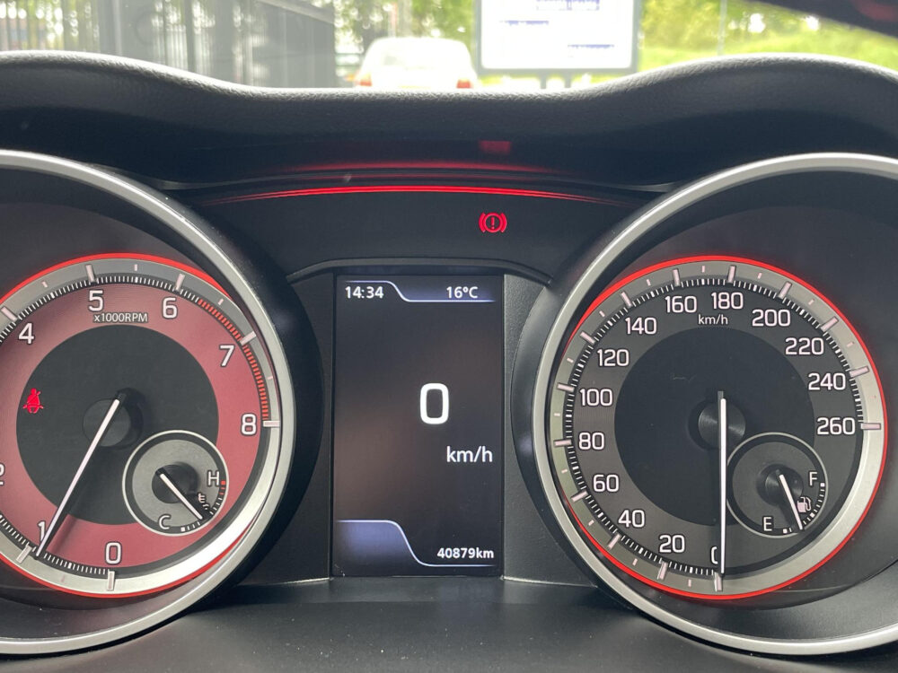 Suzuki Swift 1.4 Sport Smart Hybrid 13