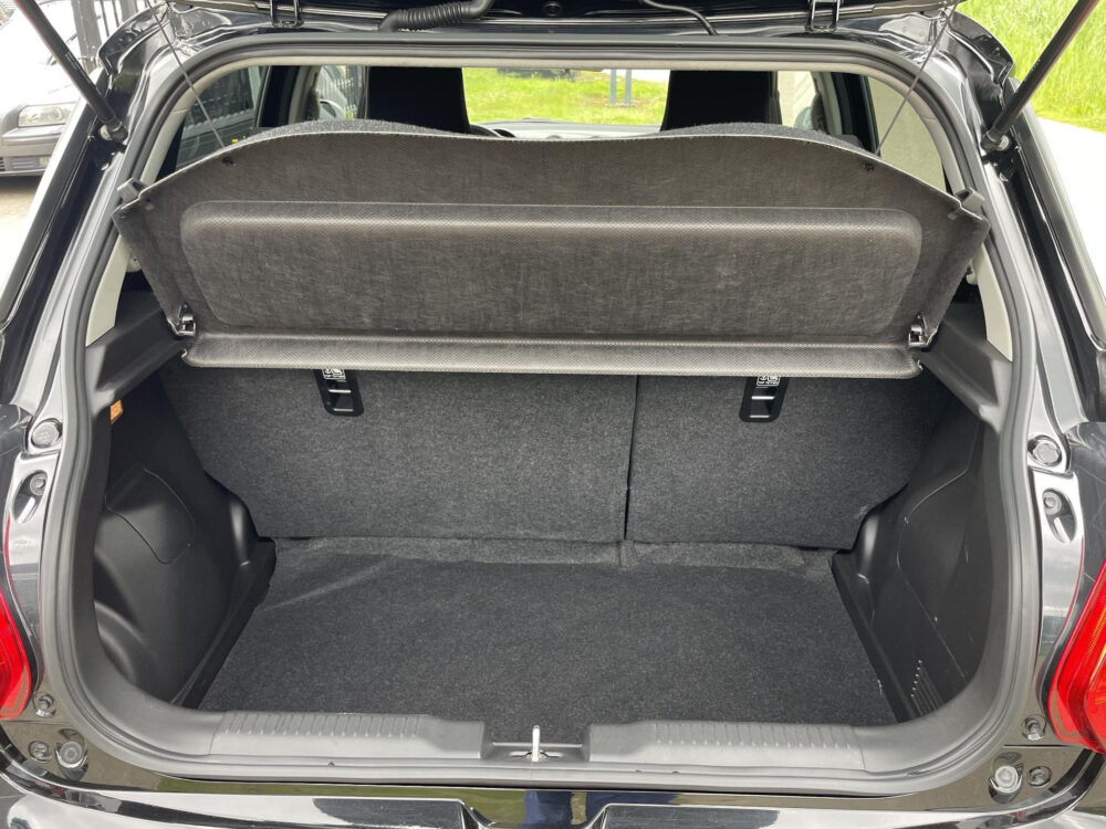 Suzuki Swift 1.4 Sport Smart Hybrid 16