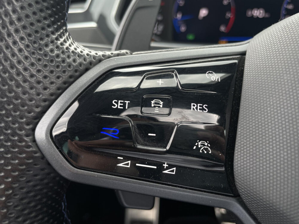 Volkswagen Tiguan 2.0 TSI R 75 Edition 4Motion 27