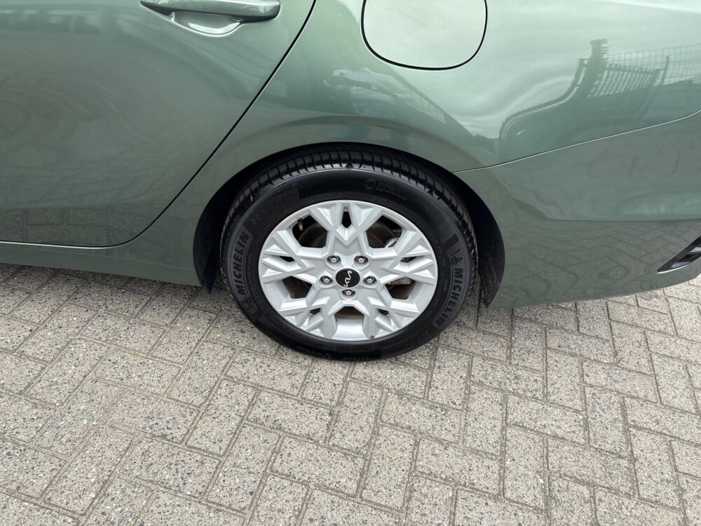 Kia Ceed Sportswagon 1.5 T-GDi DynamicLine 17