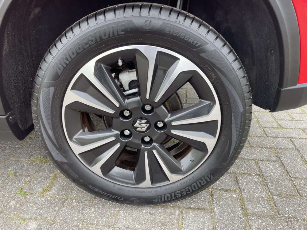 Suzuki Vitara 1.5 Hybrid Style 17
