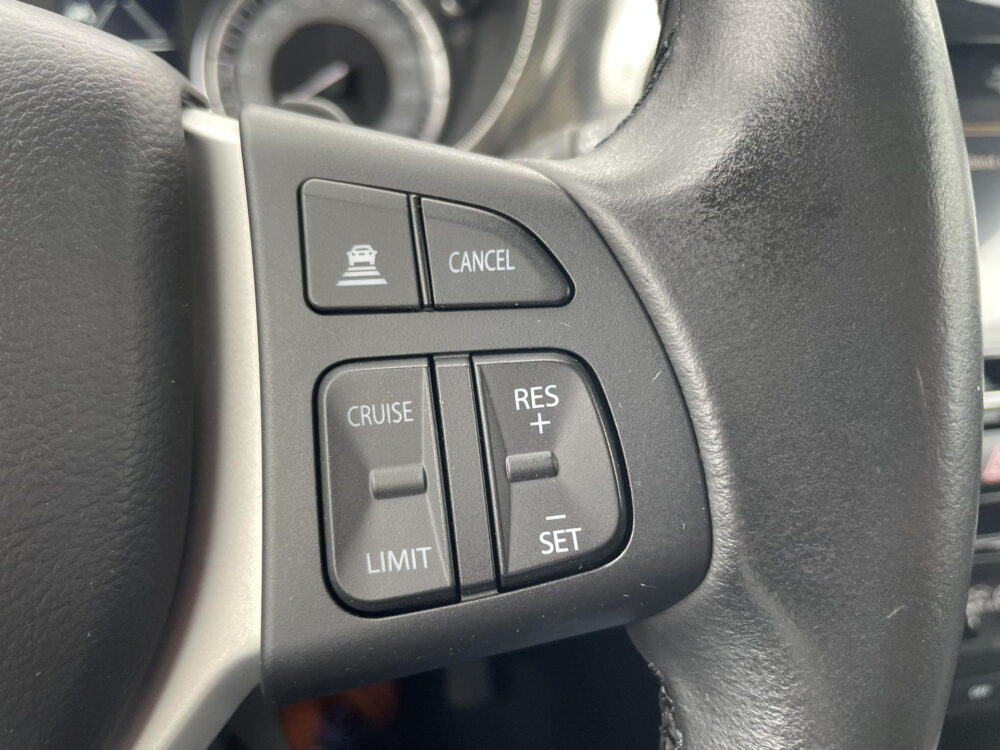 Suzuki Vitara 1.5 Hybrid Style 26