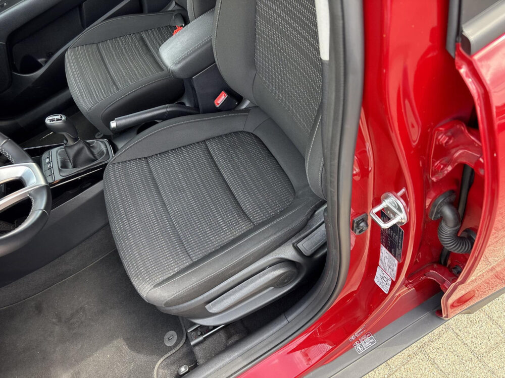 Kia Stonic 1.0 T-GDi MHEV DynamicPlusLine 11