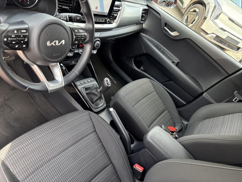 Kia Stonic 1.0 T-GDi MHEV DynamicPlusLine 14