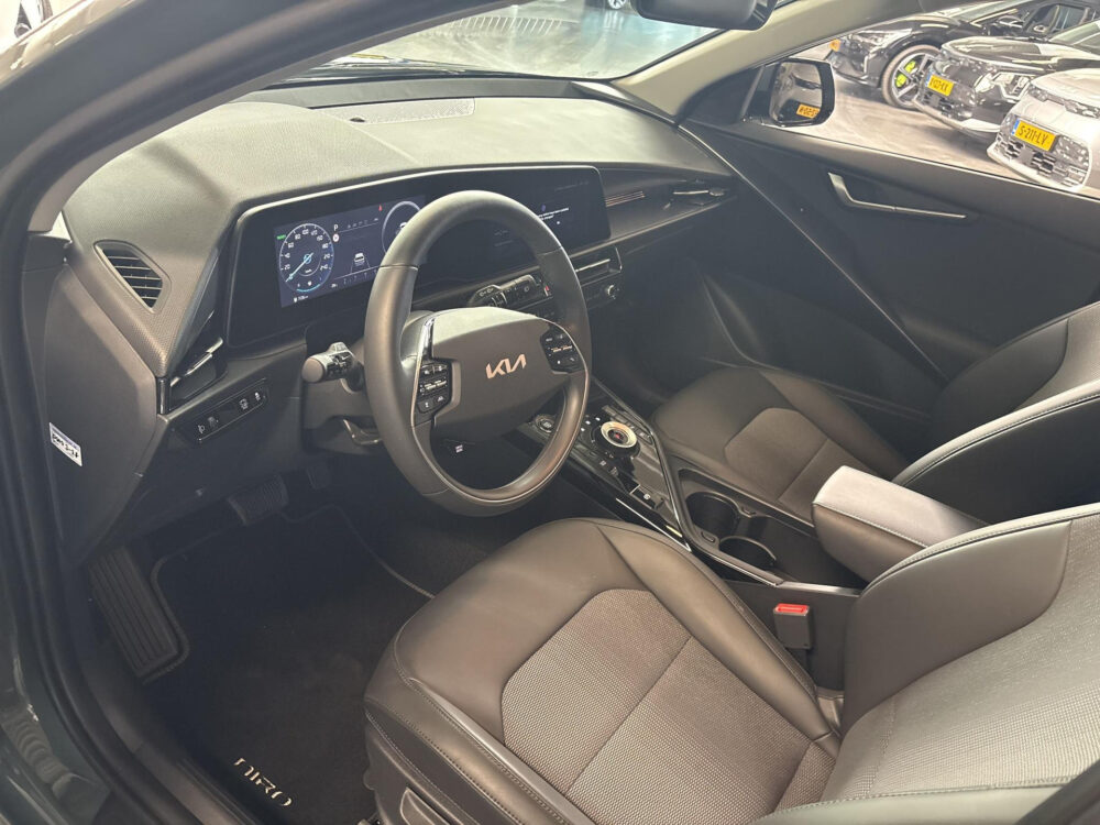 Kia Niro 1.6 GDi Hybrid DynamicLine 7