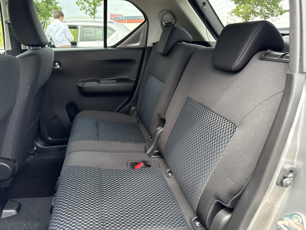 Suzuki Ignis 1.2 Smart Hybrid Style 15