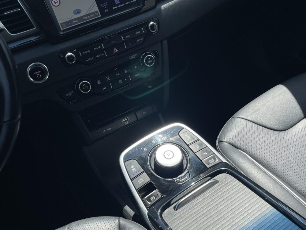 Kia e-Niro ExecutiveLine 64 kWh 13
