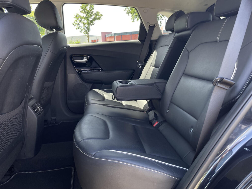 Kia e-Niro ExecutiveLine 64 kWh 14