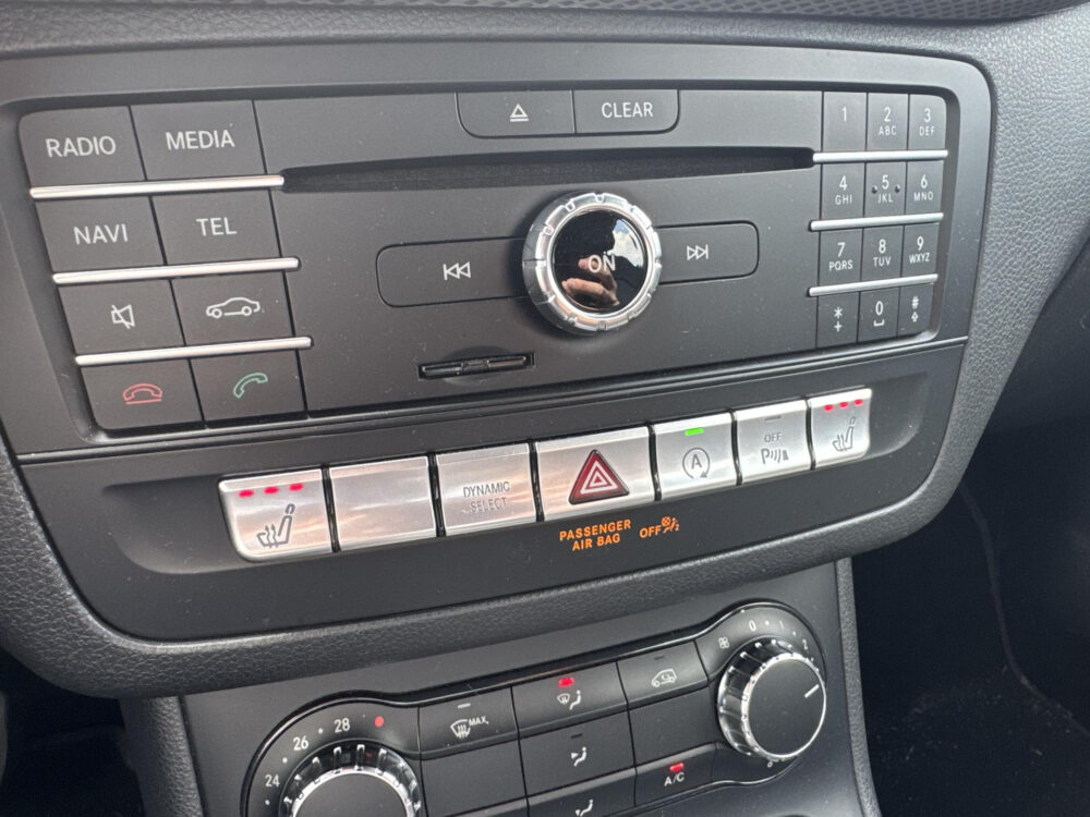 Mercedes-Benz B-Klasse 200 Prestige 28
