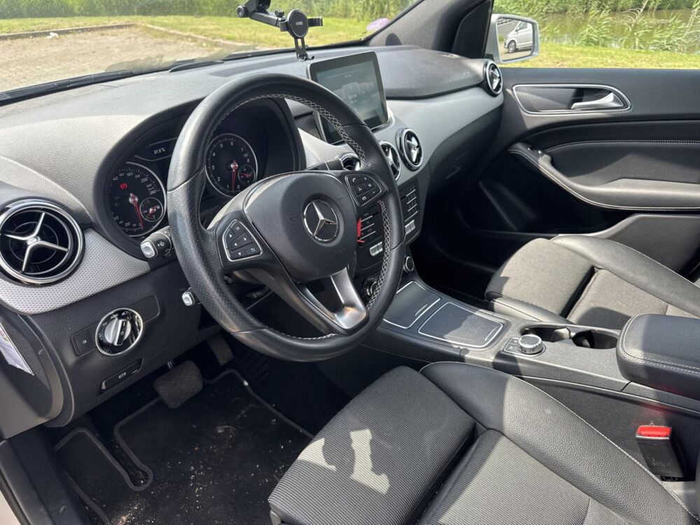 Mercedes-Benz B-Klasse 200 Prestige 8