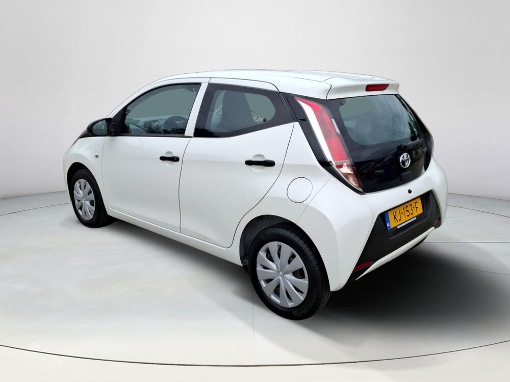 Toyota Aygo 1.0 VVT-i x 2
