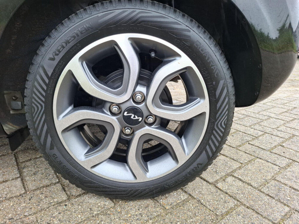 Kia Picanto 1.0 DPi DynamicPlusLine 17
