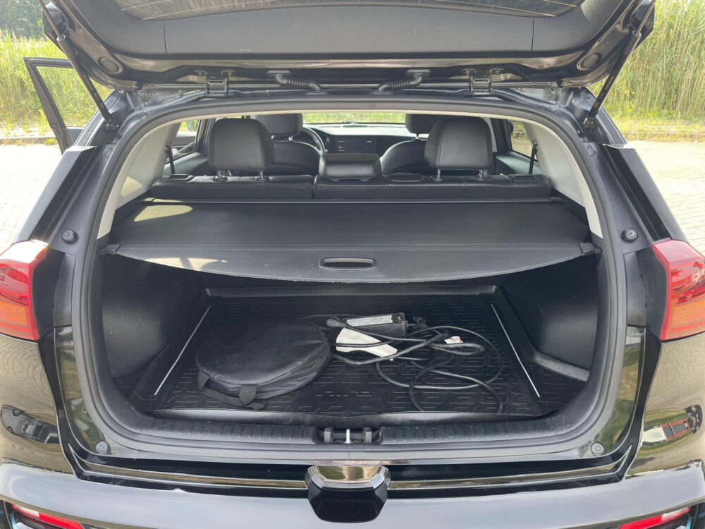 Kia e-Niro ExecutiveLine 64 kWh 16