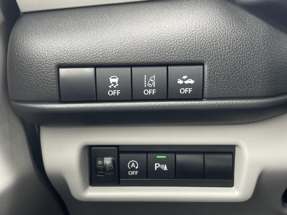 Suzuki Swift 1.2 Comfort Smart Hybrid 25
