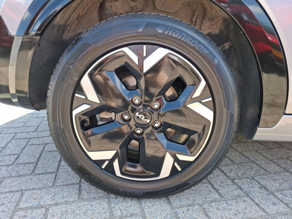 Kia Niro EV Edtition 64.8 kWh 18
