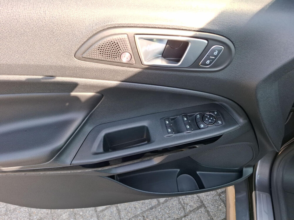Ford EcoSport 1.0 EcoBoost ST-Line 9