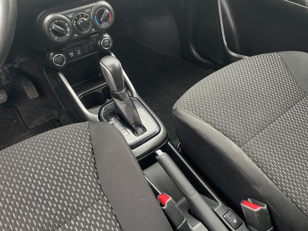 Suzuki Ignis 1.2 Smart Hybrid Select 14