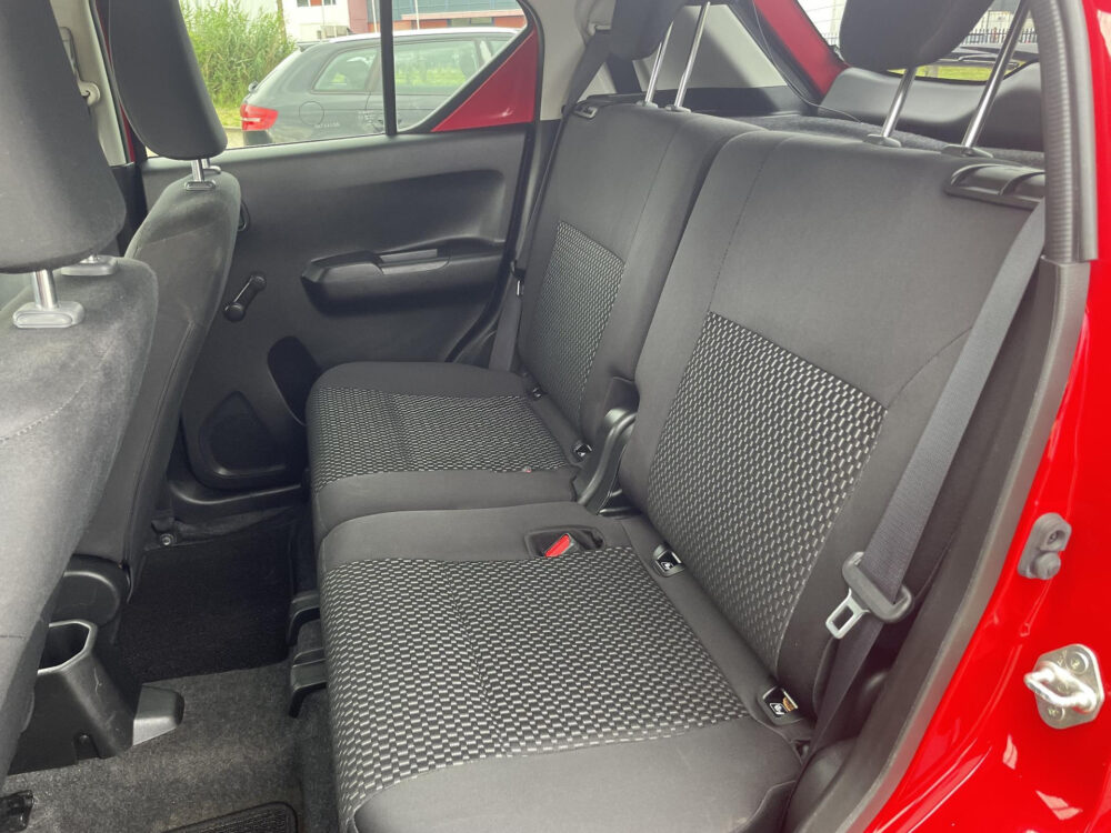 Suzuki Ignis 1.2 Smart Hybrid Select 15