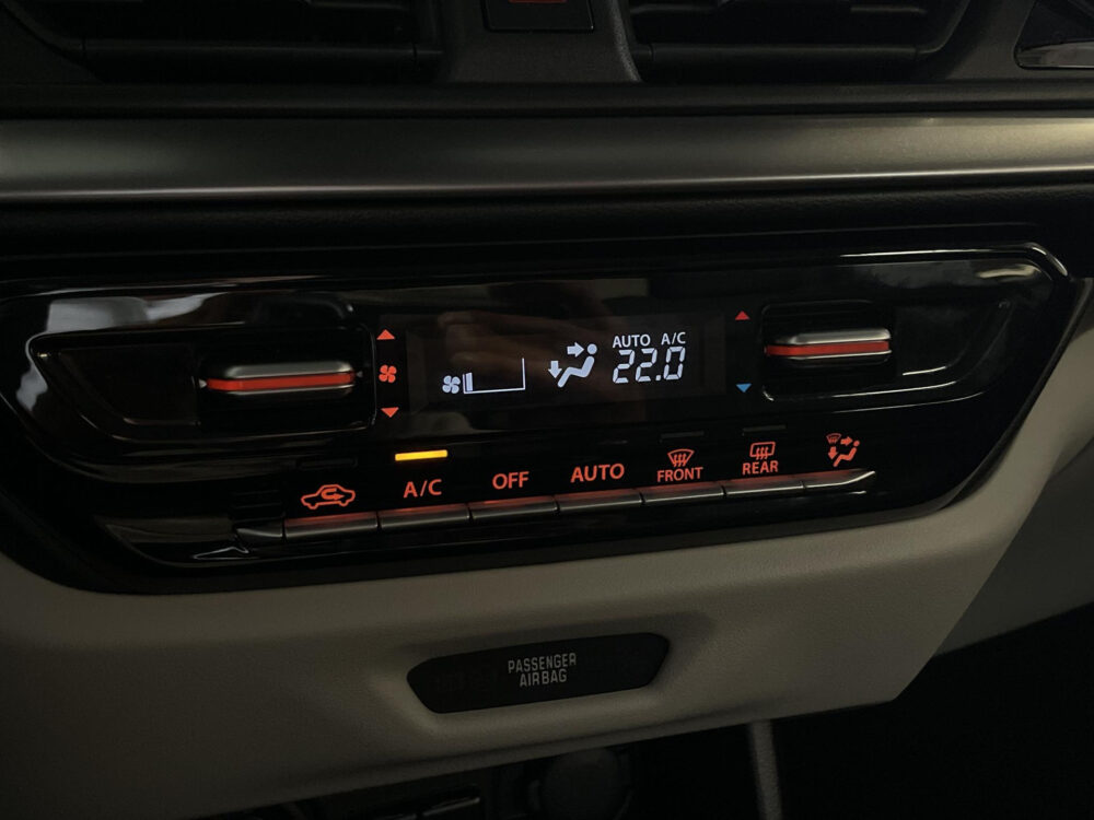 Suzuki Swift 1.2 Style Smart Hybrid 21