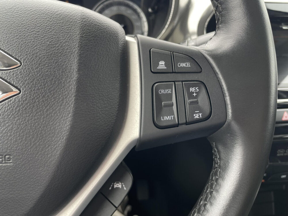 Suzuki Vitara 1.5 Hybrid Style 26