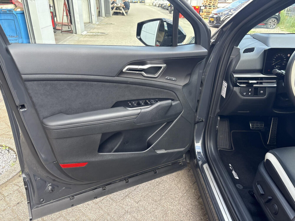 Kia Sportage 1.6 T-GDi Plug-in Hybrid GT-PlusLine 9