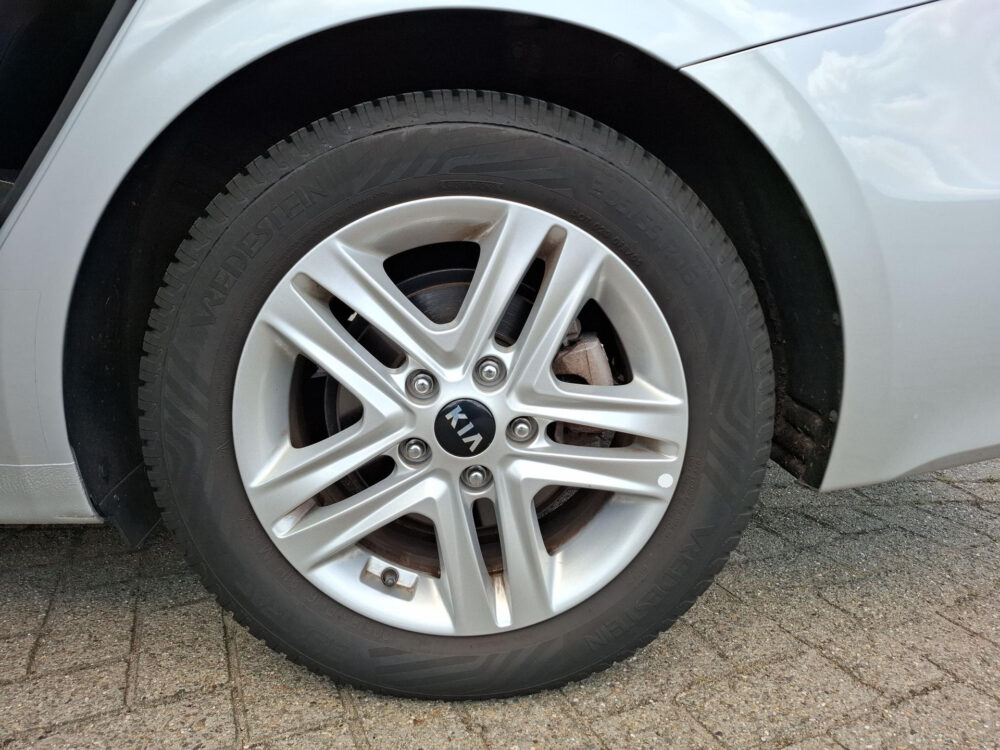 Kia Ceed Sportswagon 1.5 T-GDi DynamicLine 18