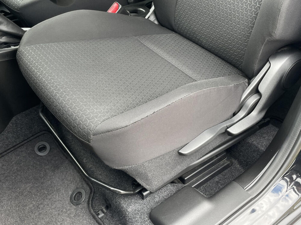 Suzuki Swift 1.2 Select Smart Hybrid 11