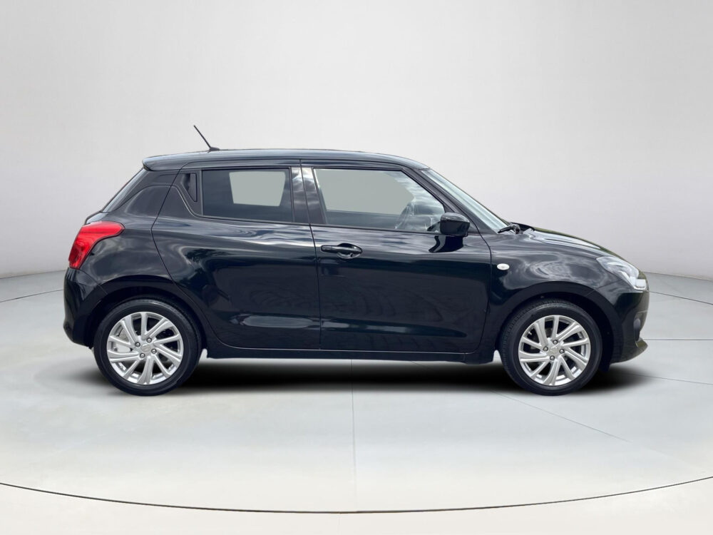 Suzuki Swift 1.2 Select Smart Hybrid 5