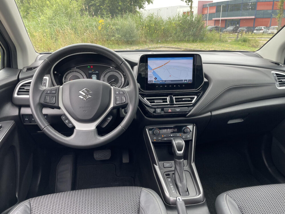 Suzuki S-Cross 1.5 Hybrid Style 12