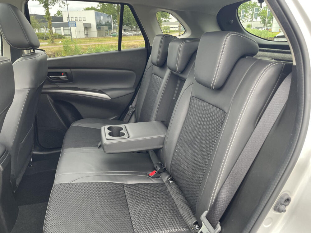 Suzuki S-Cross 1.5 Hybrid Style 15