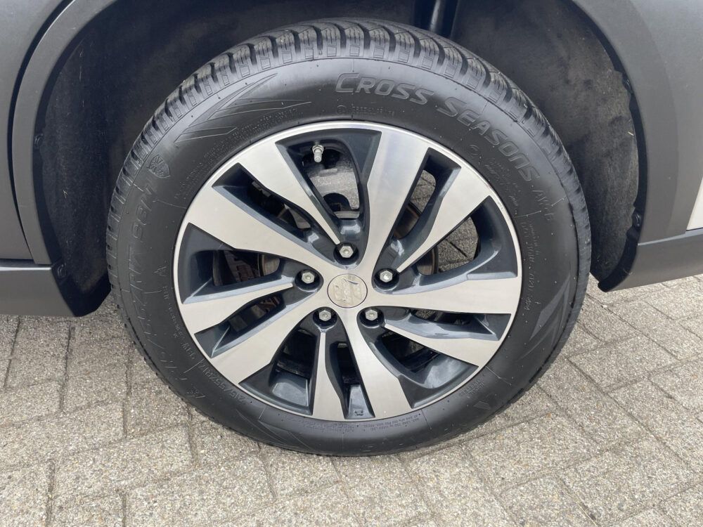 Suzuki S-Cross 1.5 Hybrid Style 17