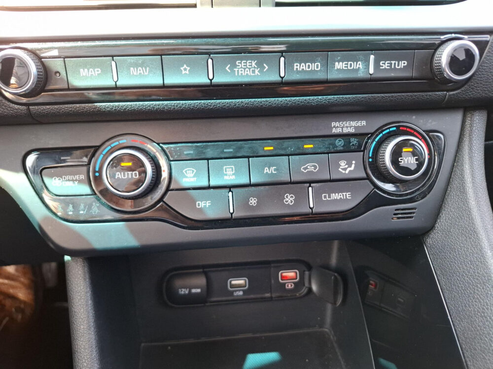 Kia Niro 1.6 GDi Hybrid DynamicLine 27