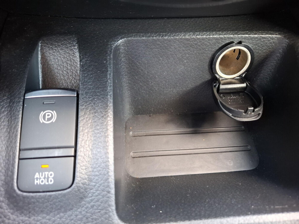 Nissan QASHQAI 1.3 DIG-T Design Edition 30