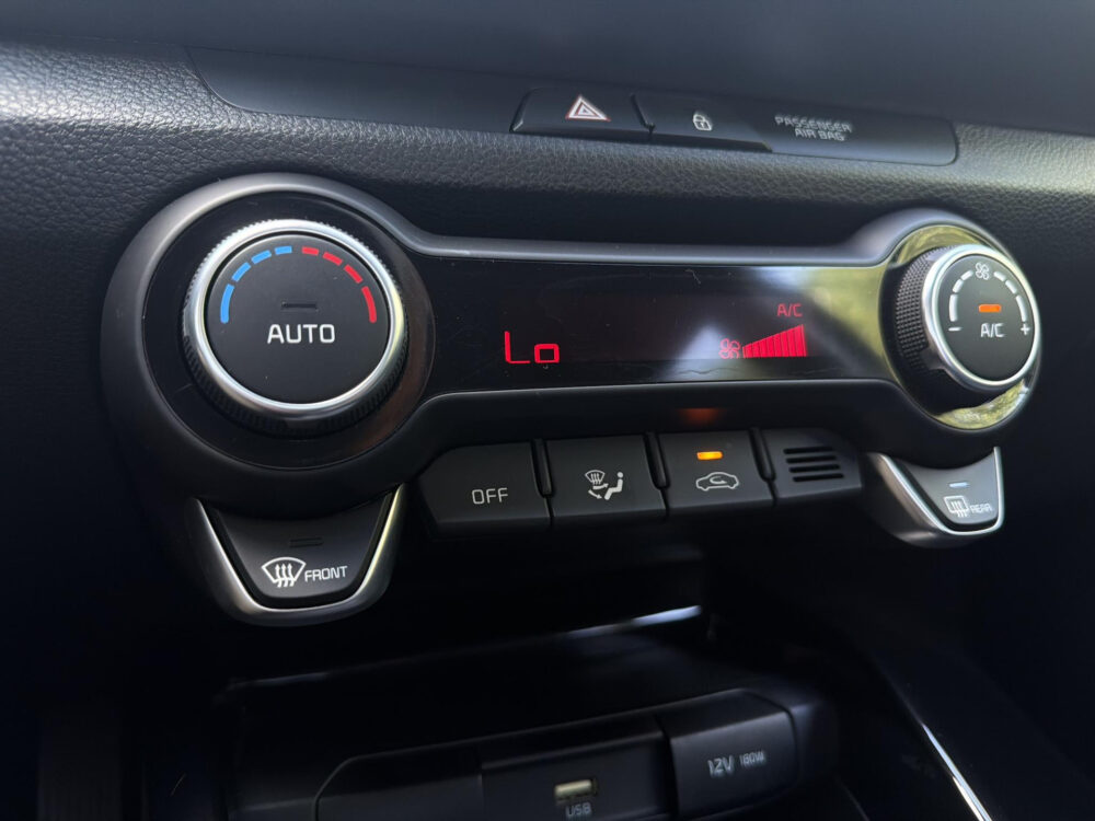 Kia Stonic 1.0 T-GDi MHEV DynamicPlusLine 12