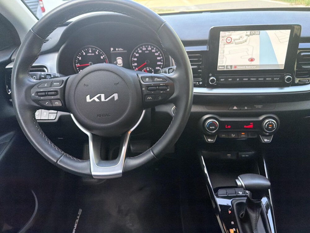 Kia Stonic 1.0 T-GDi MHEV DynamicPlusLine 4