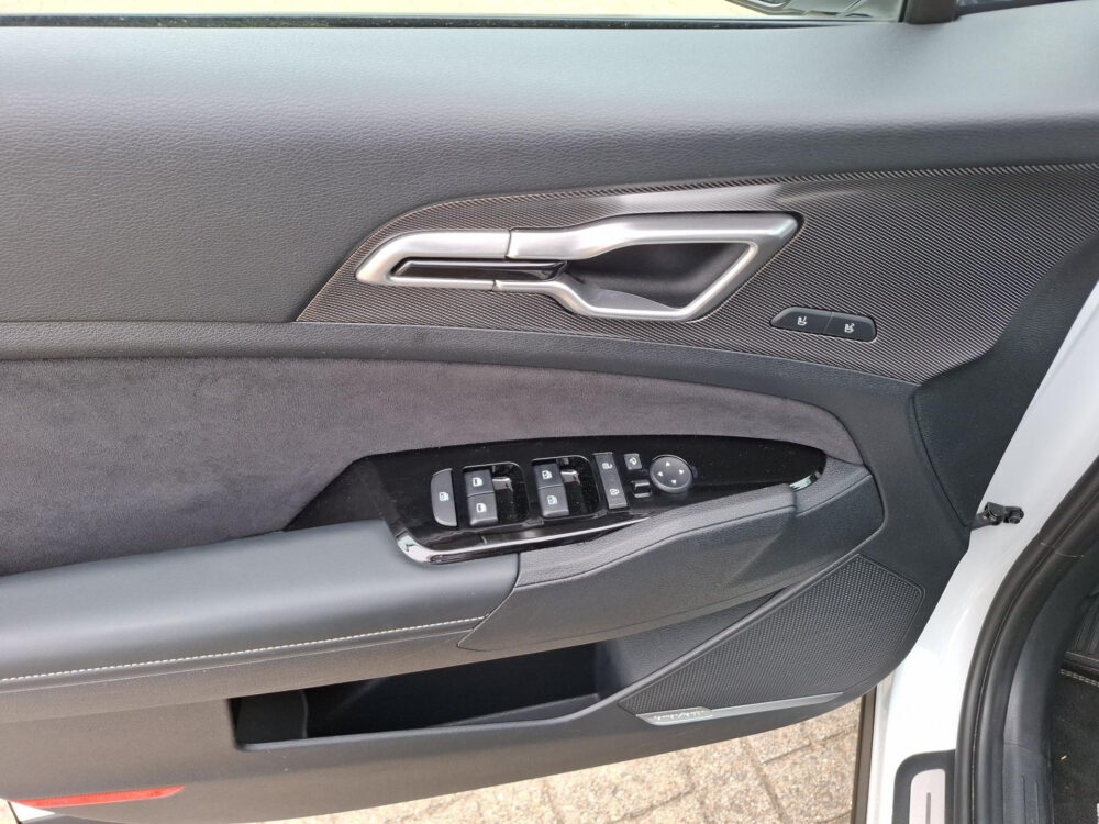 Kia 9