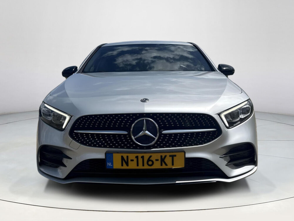 Mercedes-Benz 7