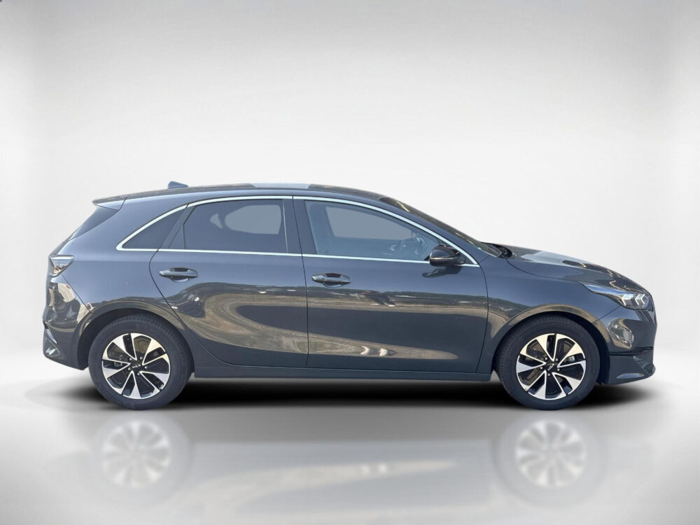 Kia 3