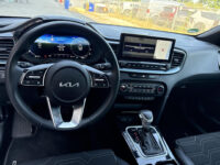 Kia 32