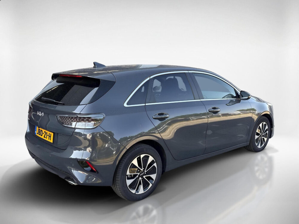 Kia 4