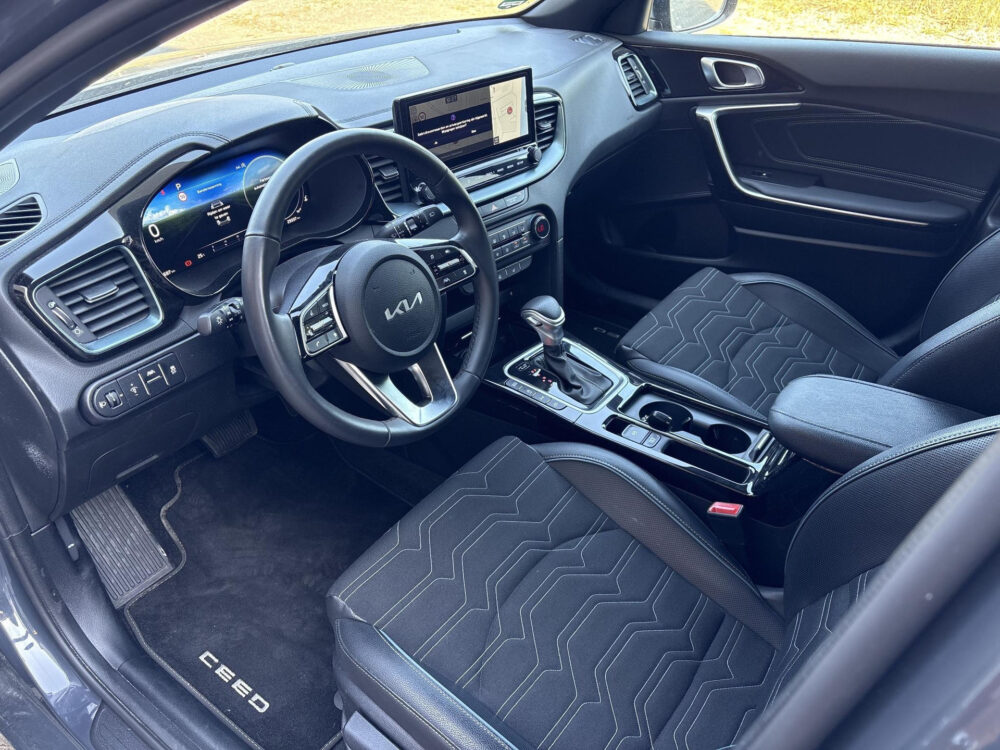 Kia 8