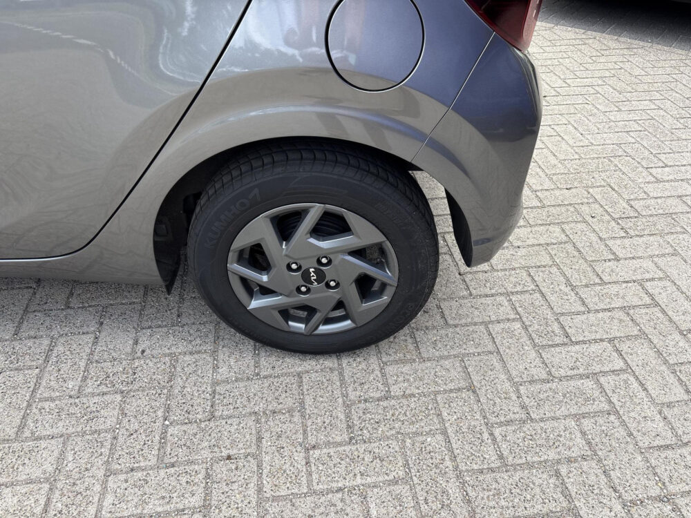 Kia 17