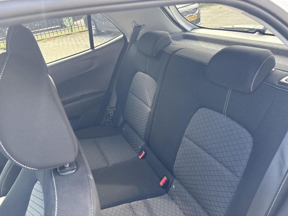 Kia 16