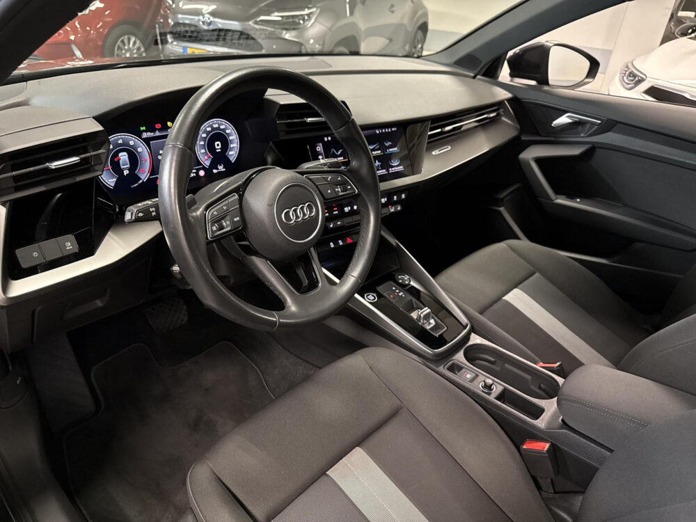 Audi A3 Limousine 30 TFSI Advanced edition 8