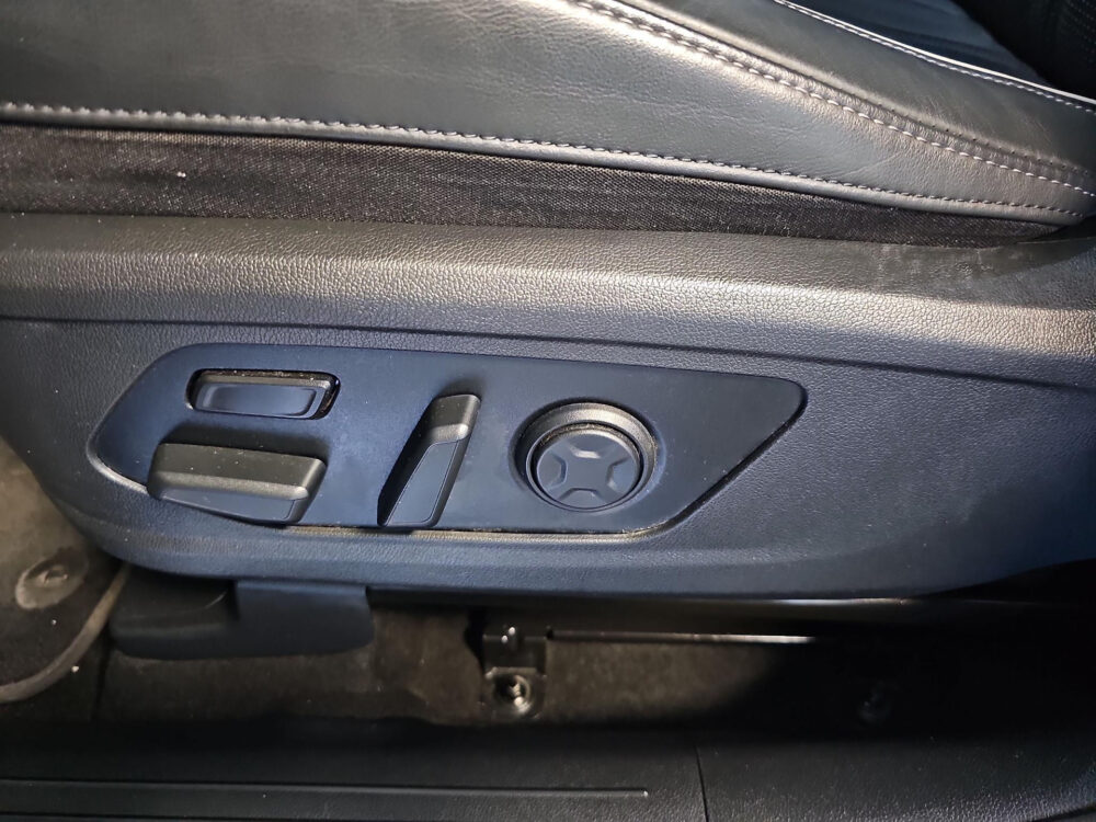 Kia 23