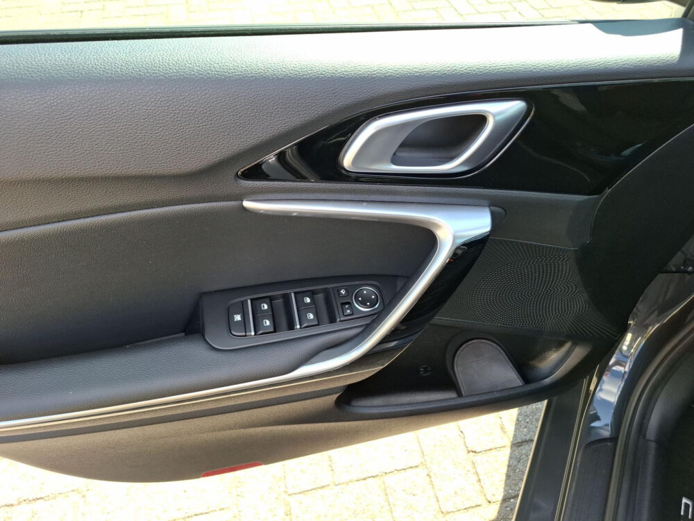 Kia 9