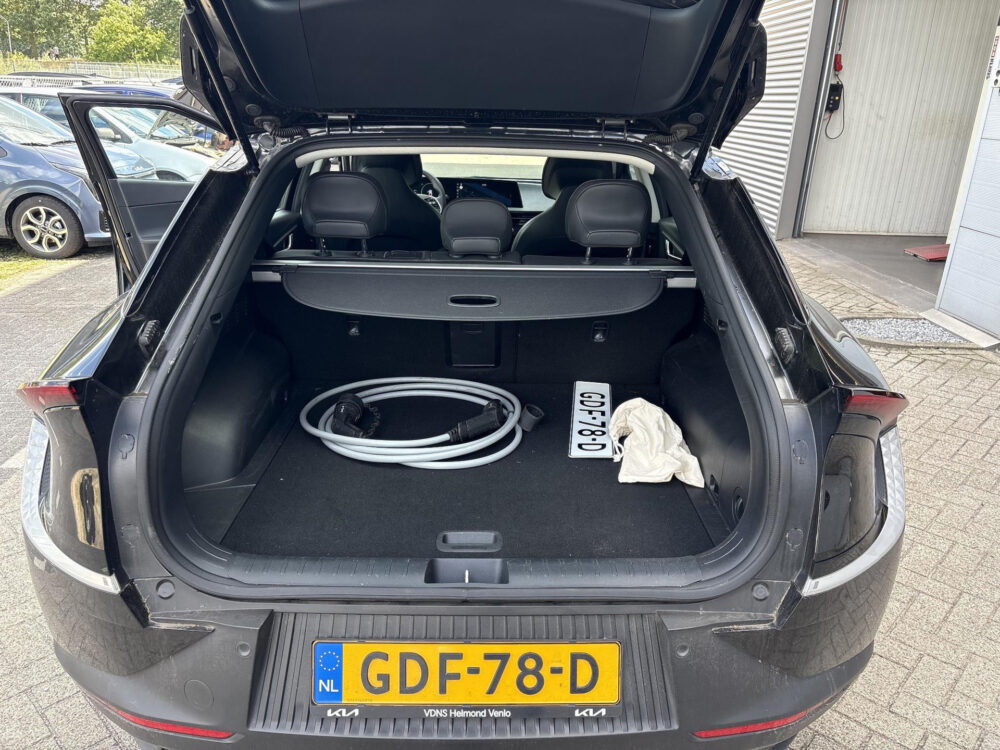 Kia 16