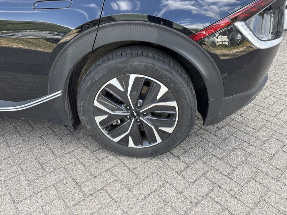 Kia 17