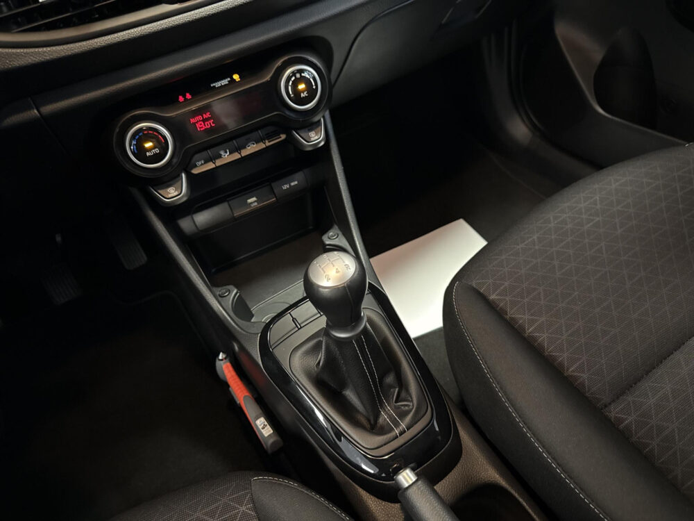 Kia 14