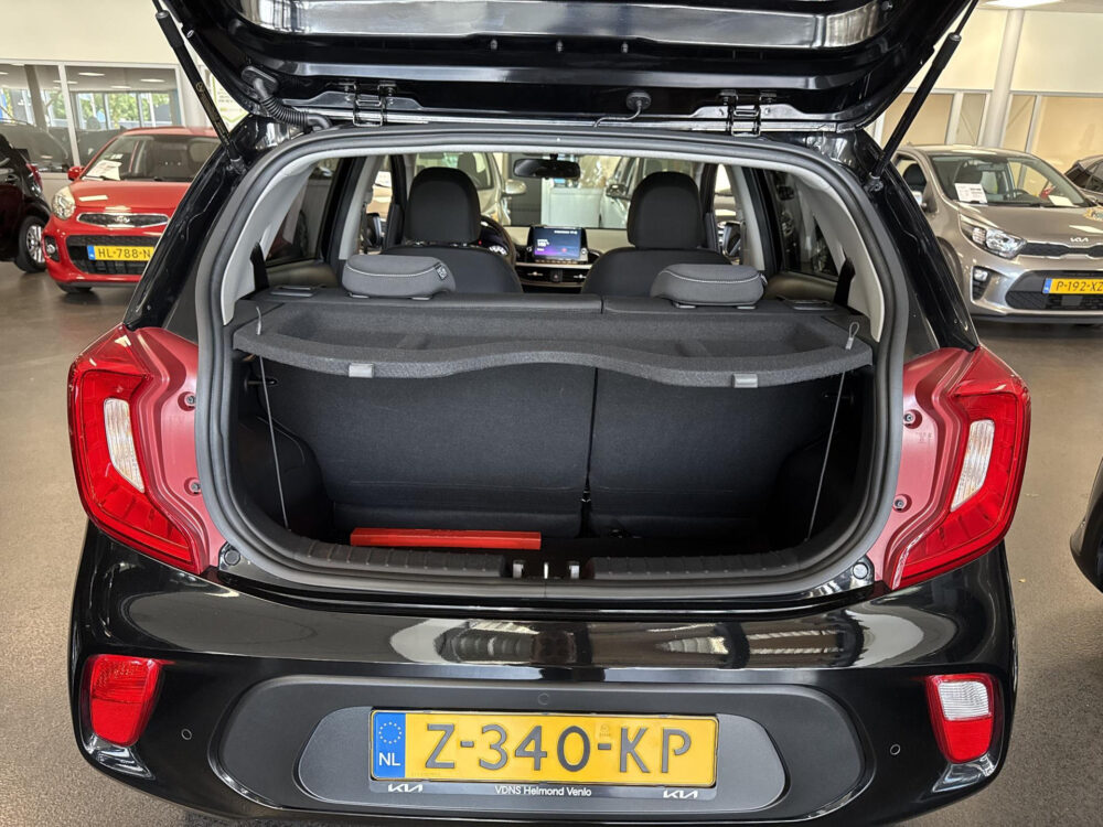 Kia 16